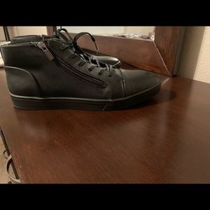 Men’s high-top Calvin Klein sneakers